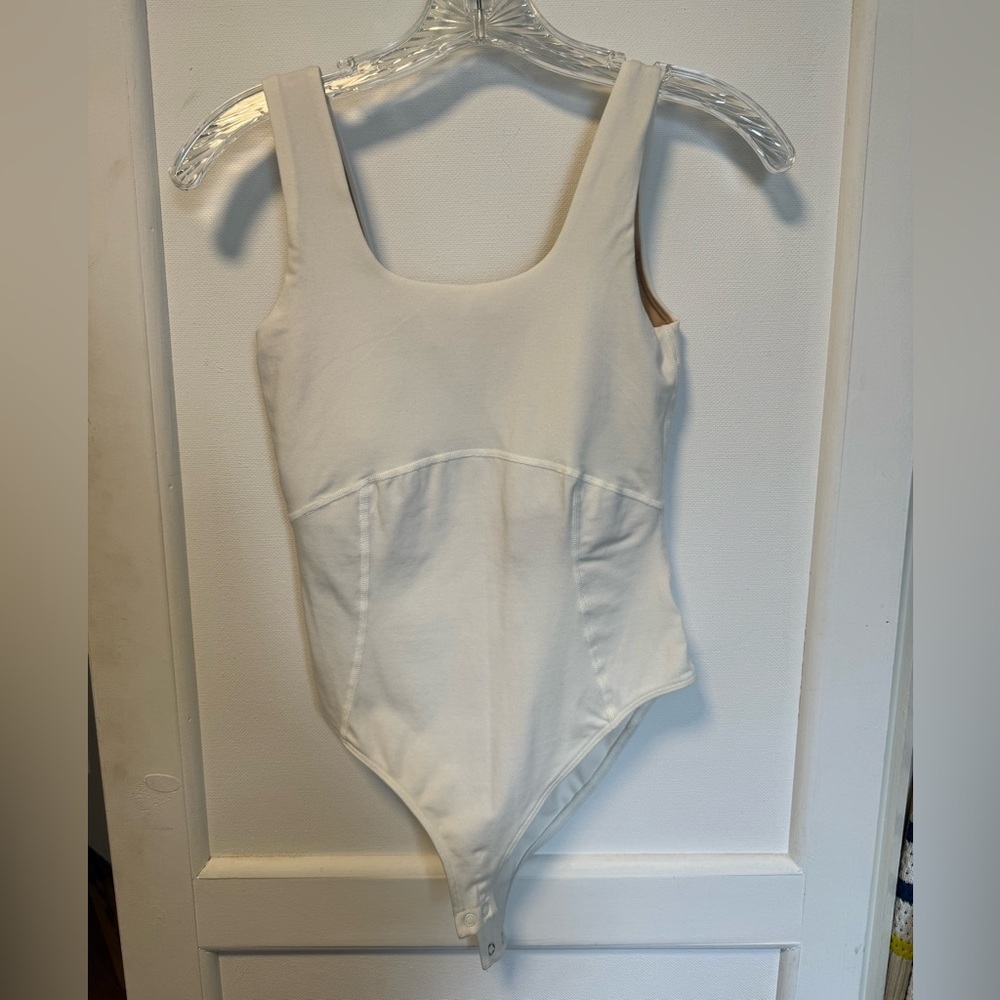 Old Navy Active Powerchill Bodysuit